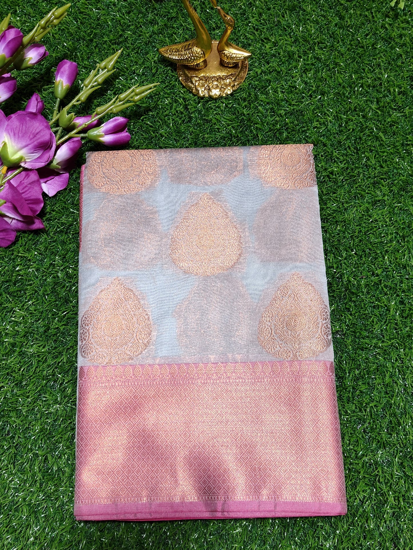 GREY COTTON SILK WITH COPPER ZARI