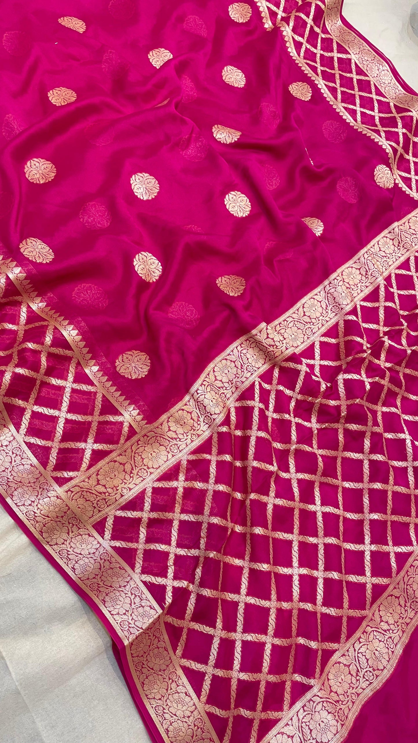 RANI PINK KHADDI SHIFFON SAREE WITH RESHAM WEAVING AND MEENA