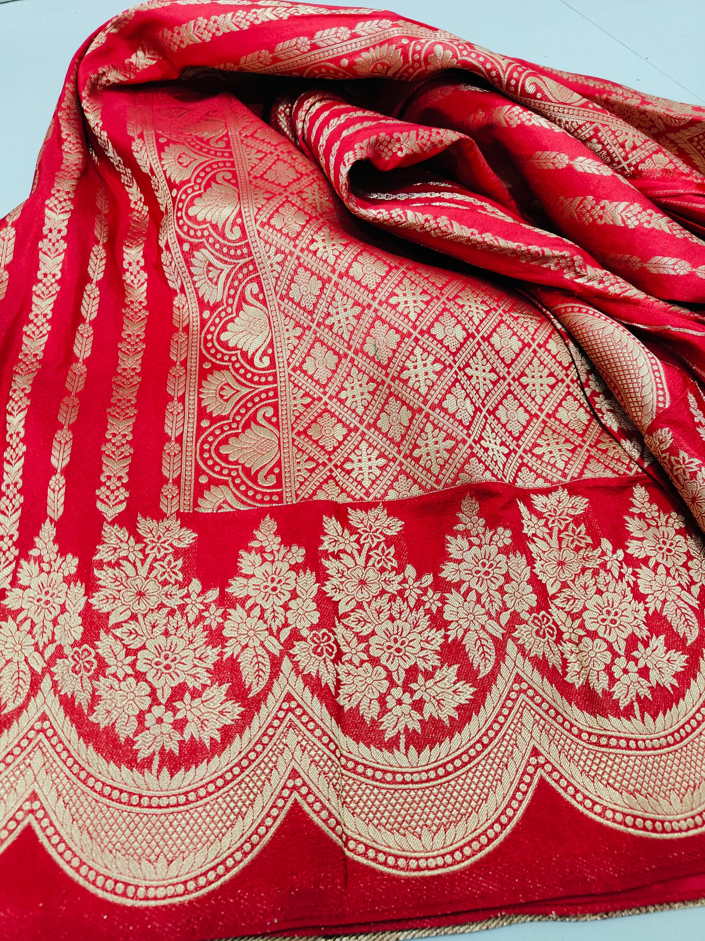 RED SILK SAREE with SCOLAP BORDER